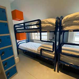 Gemenschappelijk Kamer Alleen voor Vrouwen